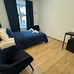 Iris Aparthotel