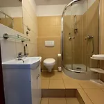 Iris Aparthotel