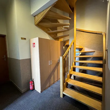 Iris Ξενοδοχείο με διαμερίσματα 4*