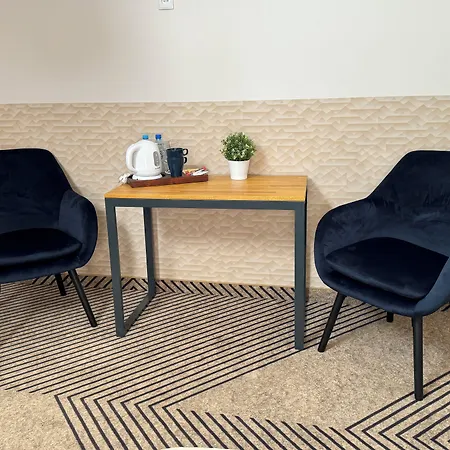 Iris Ξενοδοχείο με διαμερίσματα